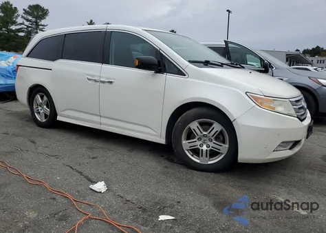 2013 Honda Odyssey Touring from USA, damaged, VIN 5FNRL5H97DB074828